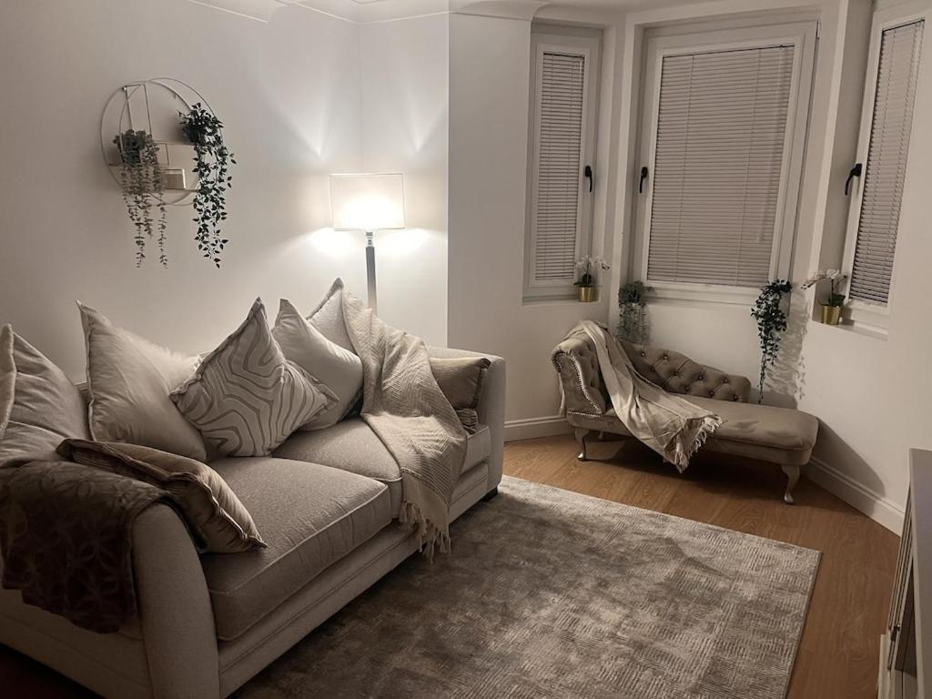 Gorgeous 2 Floor 3 Bed Apartment St Leonards-on-Sea Экстерьер фото