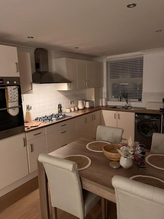 Gorgeous 2 Floor 3 Bed Apartment St Leonards-on-Sea Экстерьер фото