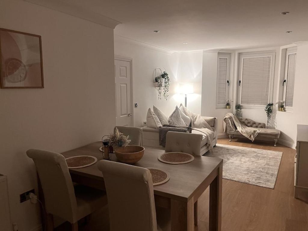 Gorgeous 2 Floor 3 Bed Apartment St Leonards-on-Sea Экстерьер фото